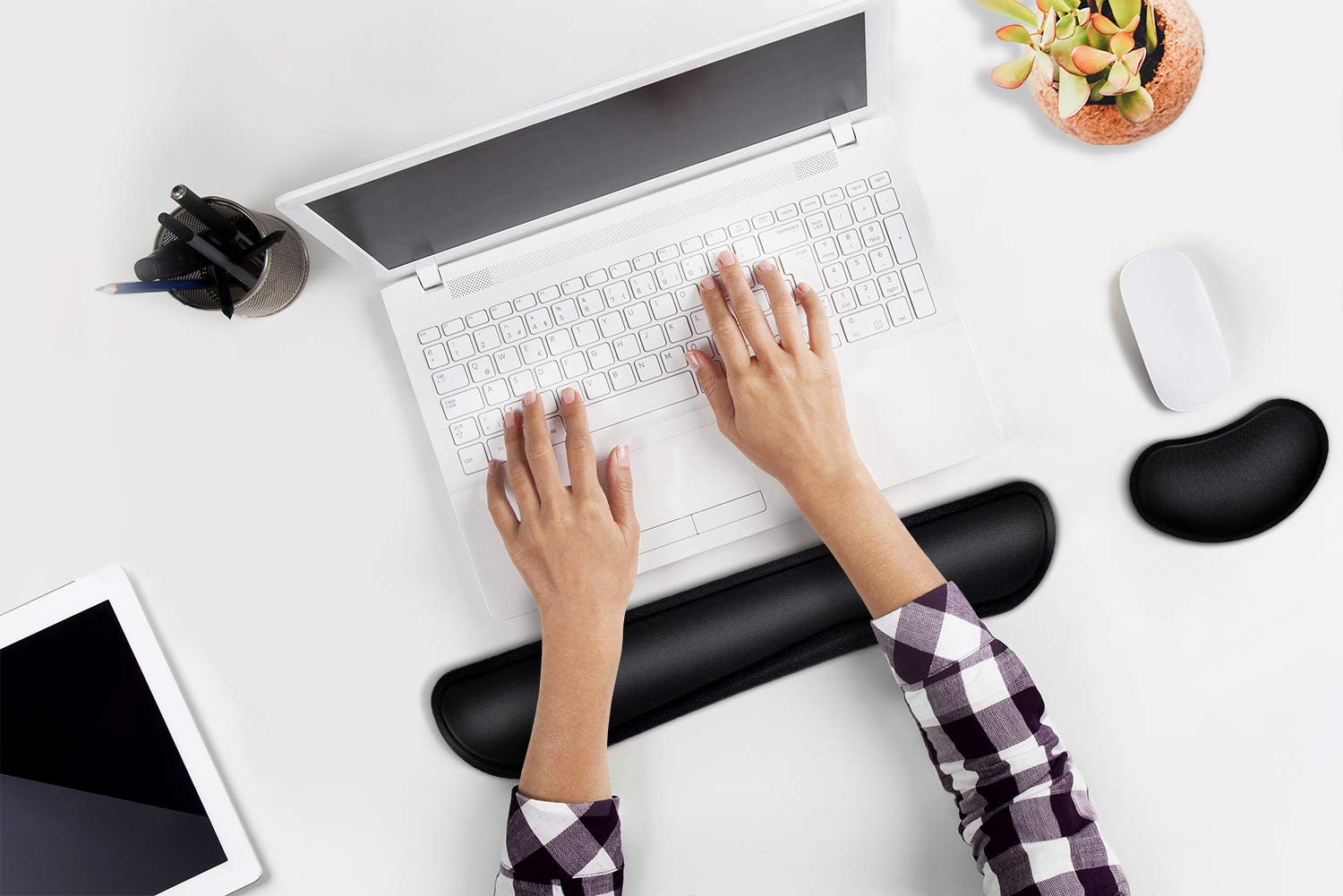 TONOS Keyboard Wrist Rest - 17 Wrist Rest for Computer Keyboard with Memory Foam, Ergonomic Design Wrist Rest Set for Easy Typ