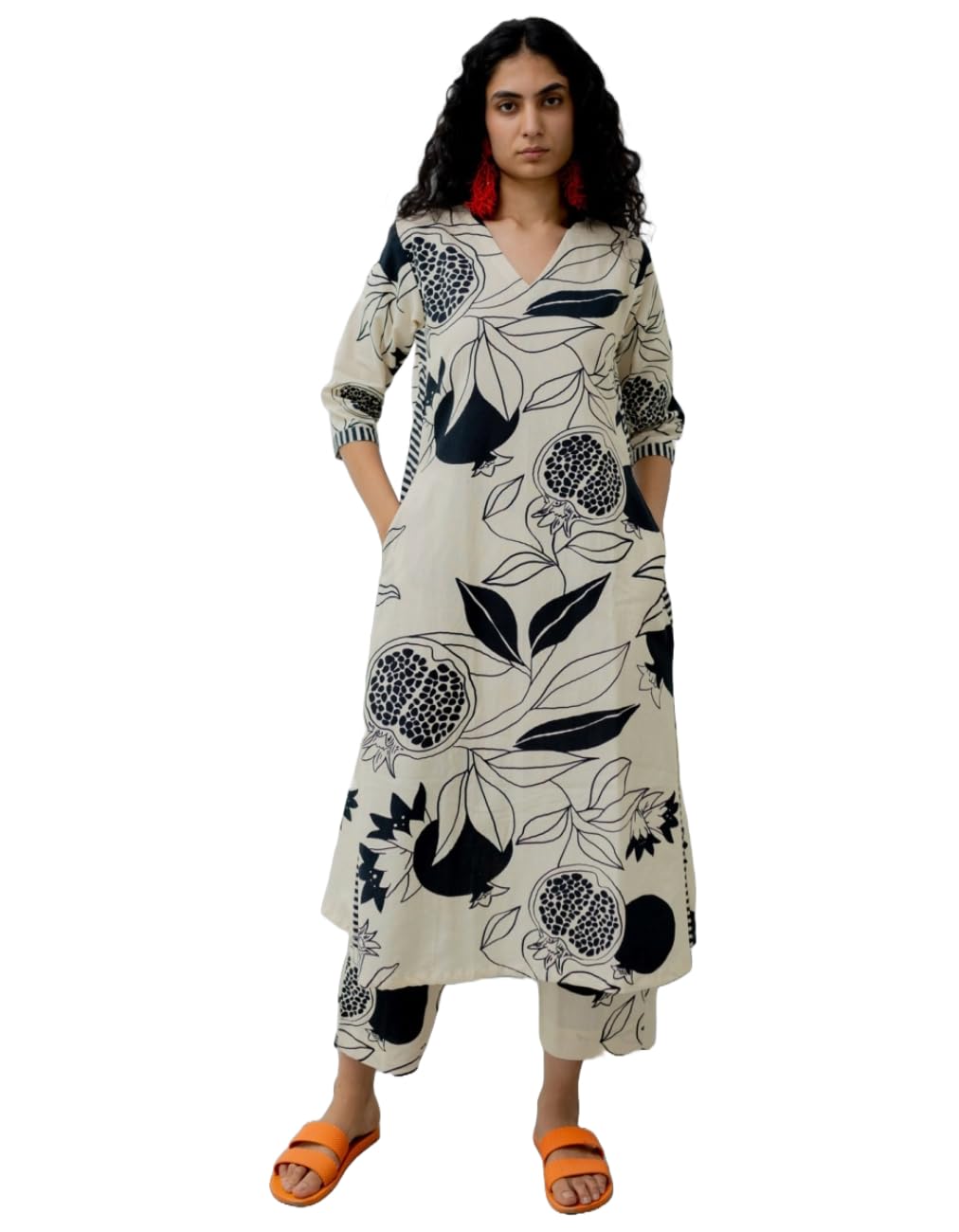 Gosriki Women'S Rayon Blend Straight Printed Kurta With Palazzo (Anaar-Beige-Nv-Gs_M_White_Medium),White,,B0D14S5SXC