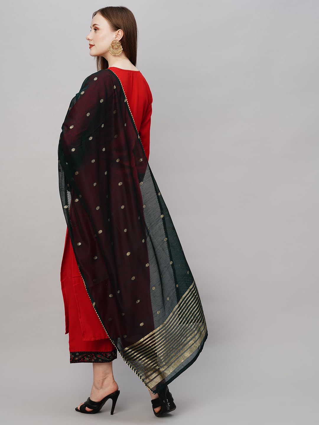 Gosriki Women'S Cotton Blend Straight Printed Kurta With Pant & Dupatta (Puju Red-Gs_Xl_Red_X-Large),Red,,B0CGD7FCPK