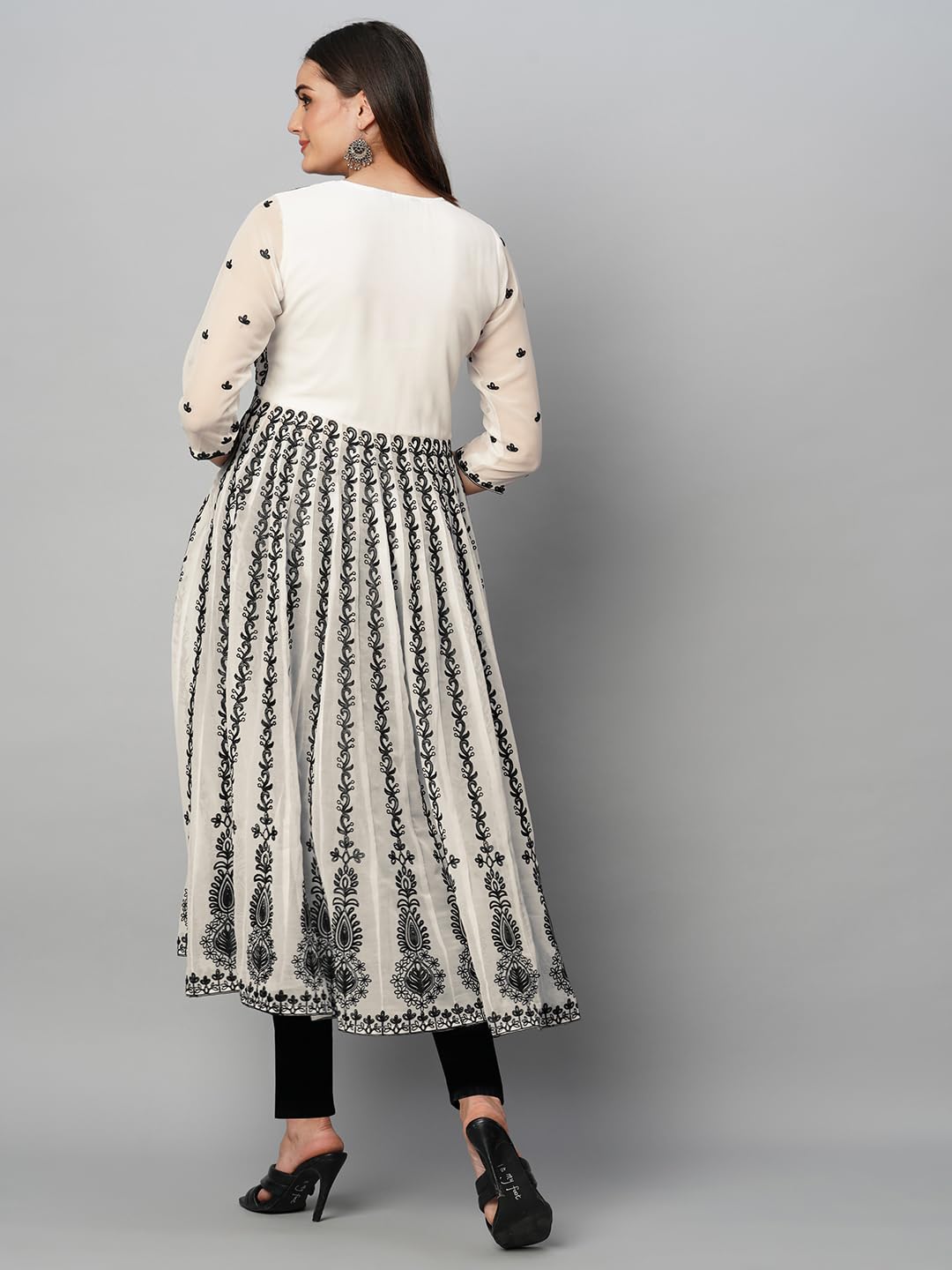 Gosriki Women'S Cotton Blend Anarkali Chikankari Embroidered Kurti (Dori Kali White-Gs_Xl_White_X-Large),White,,B0CGD856RV