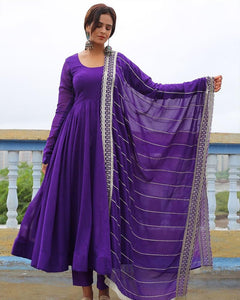 Gosriki Women'S Rayon Blend Solid Anarkali Kurta With Pant & Dupatta (Pancham Begani-Gs_S_Begani_Small),Begani,,B0DP28SD31