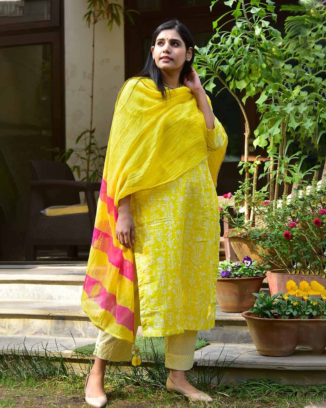 Gosriki Women'S Cotton Blend Straight Printed Kurta With Pant & Dupatta (Bagru-Yellow-Gs_M_Yellow_Medium),Yellow,,B0BWFMWTL2
