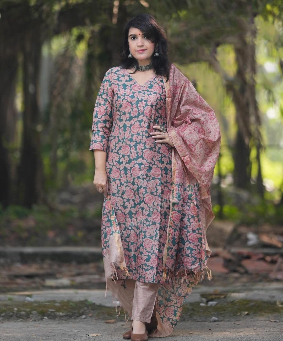 Gosriki Women'S Cotton Blend Printed Straight Kurta With Pant & Dupatta (Moringa Green-Gs_Xl_Green_X-Large),Green,,B0CZP95NQ8