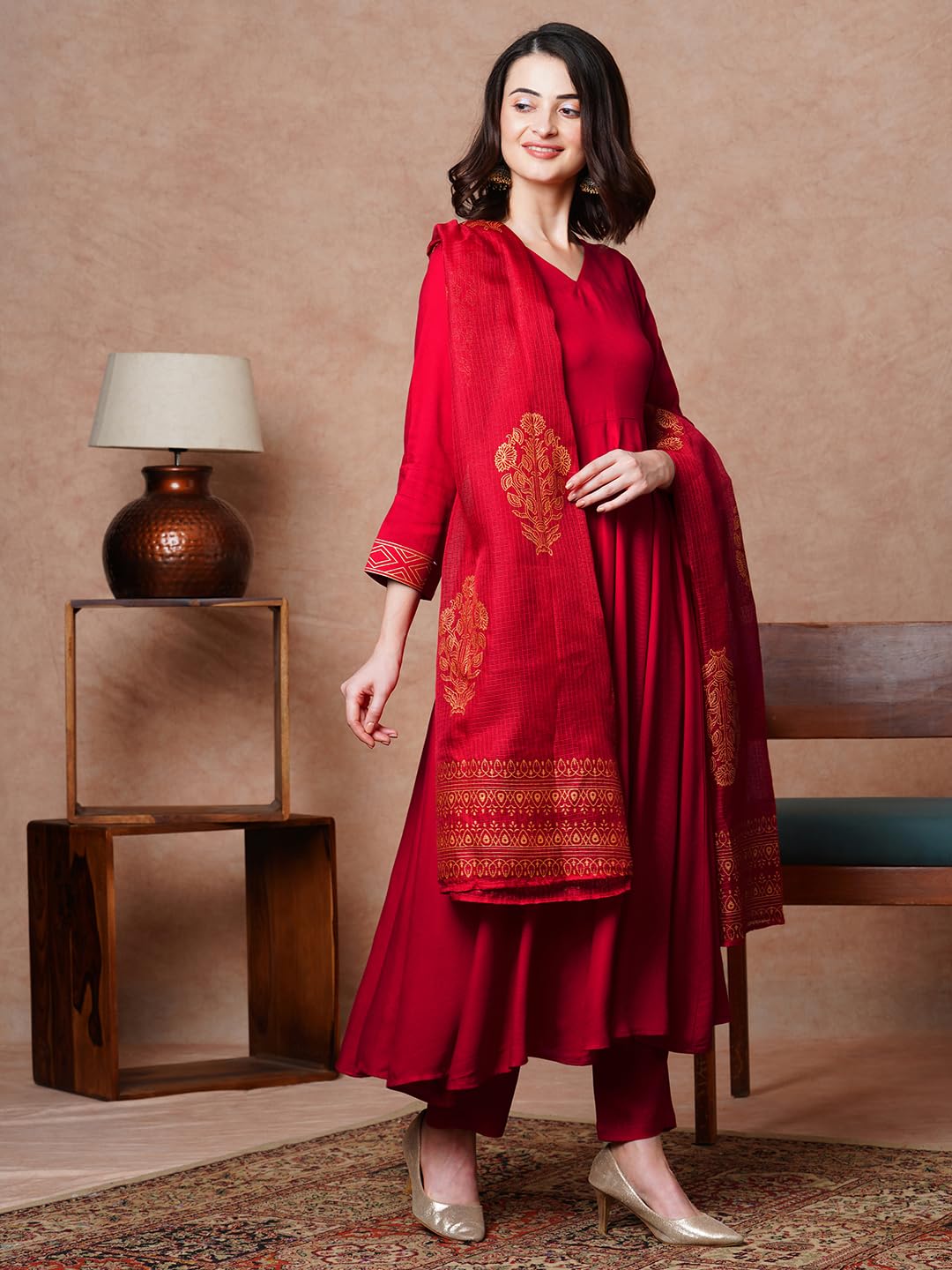 Anni Designer Women'S Rayon Blend Solid Anarkali Kurta With Pant & Dupatta (Magic-Red-Ndm_M_Red_Medium),Red,M,Rayon Blend,Anarkali,Kurta, Scarf