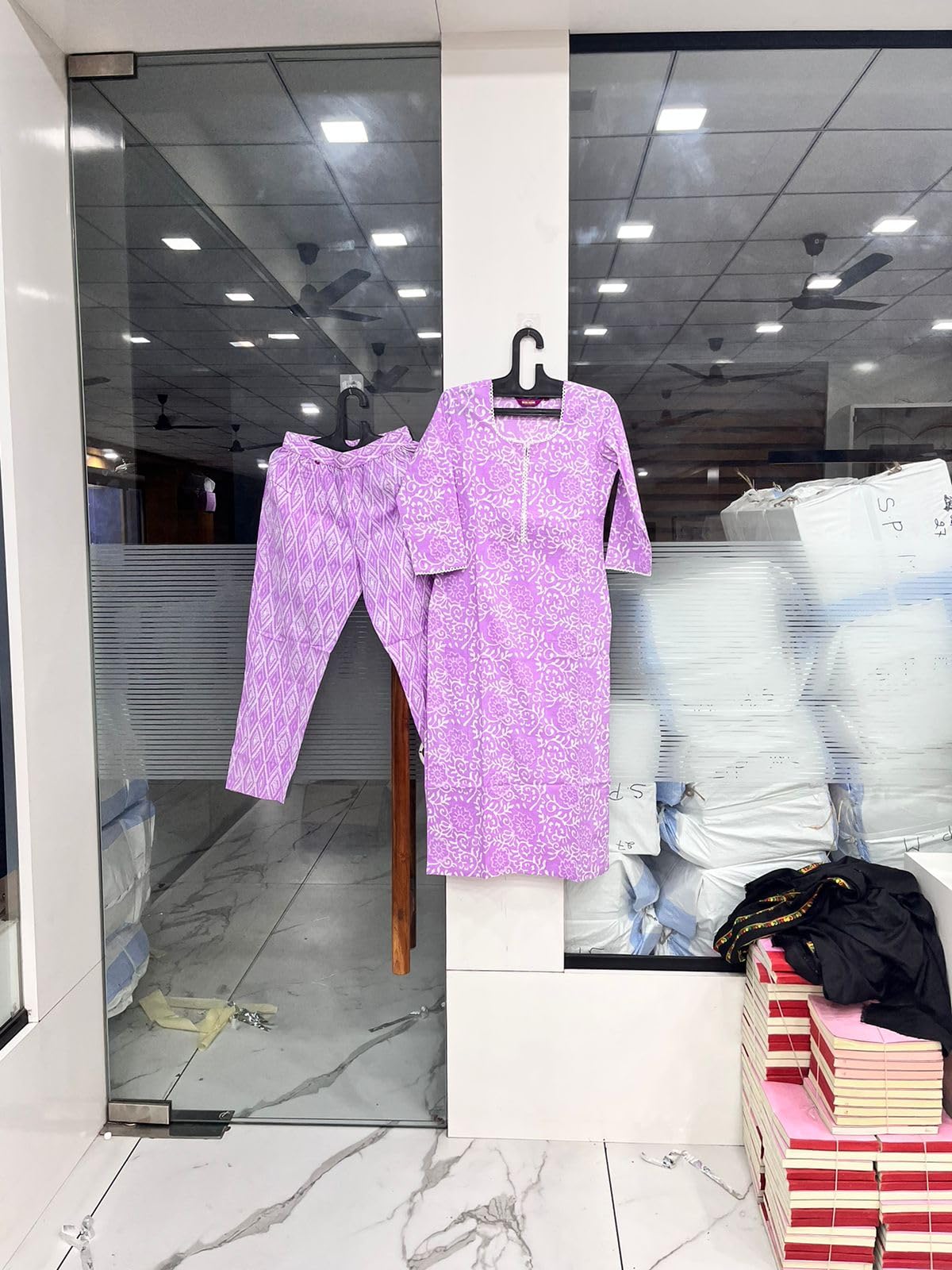 Anni Designer Women'S Cotton Blend Straight Printed Kurta With Pant (Gulika Purple-Jsw_Xxl_Purple_Xx-Large),Purple,2XL,Cotton Blend,Regular,Kurta