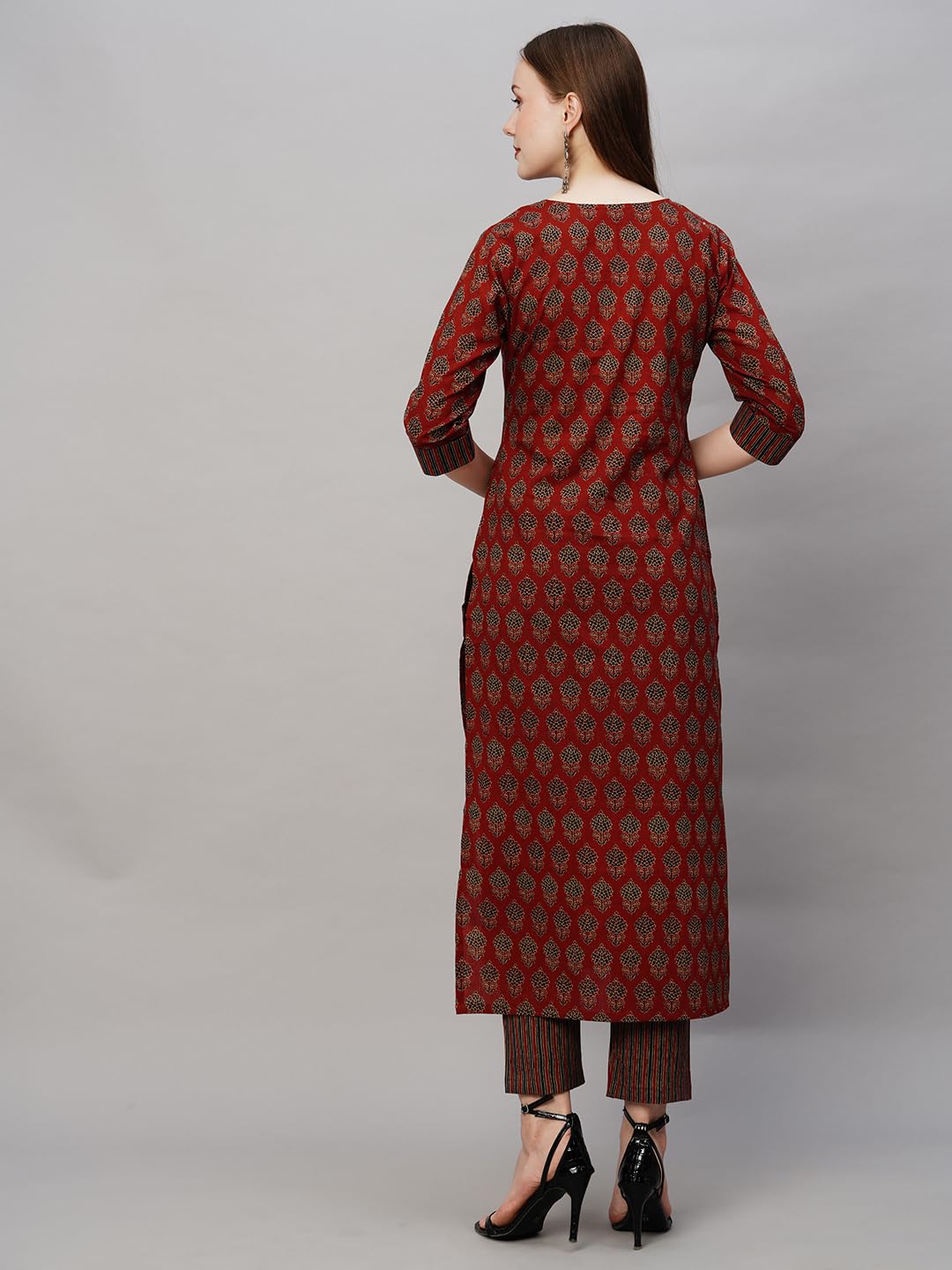Gosriki Women'S Cotton Blend Printed Straight Kurta With Pant (Nita Maroon-Gs_L_Maroon_Large),Maroon,,B0CBPQ259Y