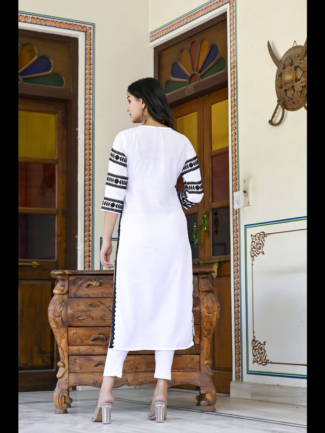 Anni Designer Women'S Cotton Blend Embroidered Straight Kurta (Stho-White-Cmd_S_White_Small),White,S,Cotton Blend,Regular,Kurta