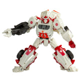 Transformers Toys Studio Series Voyager Transformers: War for Cybertron 09 Gamer Edition Ratchet, 6.5-inch Converting Action Fig