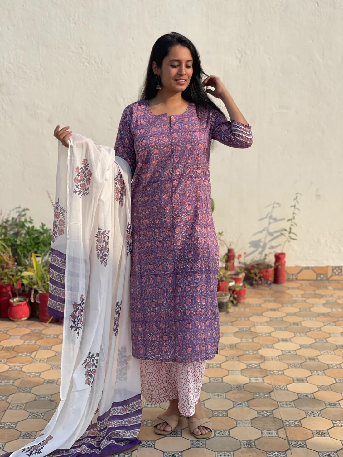 Gosriki Women'S Cotton Blend Straight Printed Kurta With Pant & Dupatta (Blockbuster Multi-Gs_L_Purple_Large),Purple,,B0CQCKL34P