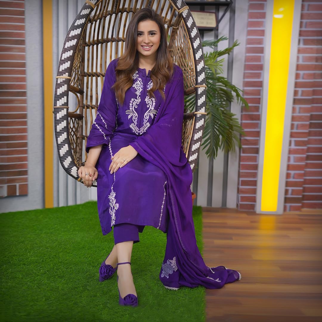 Anni Designer Women'S Rayon Blend Embroidered Straight Kurta With Pant & Dupatta (Jayashuda Begani_M_Begani_Medium),Begani,M,Rayon Blend,Regular,