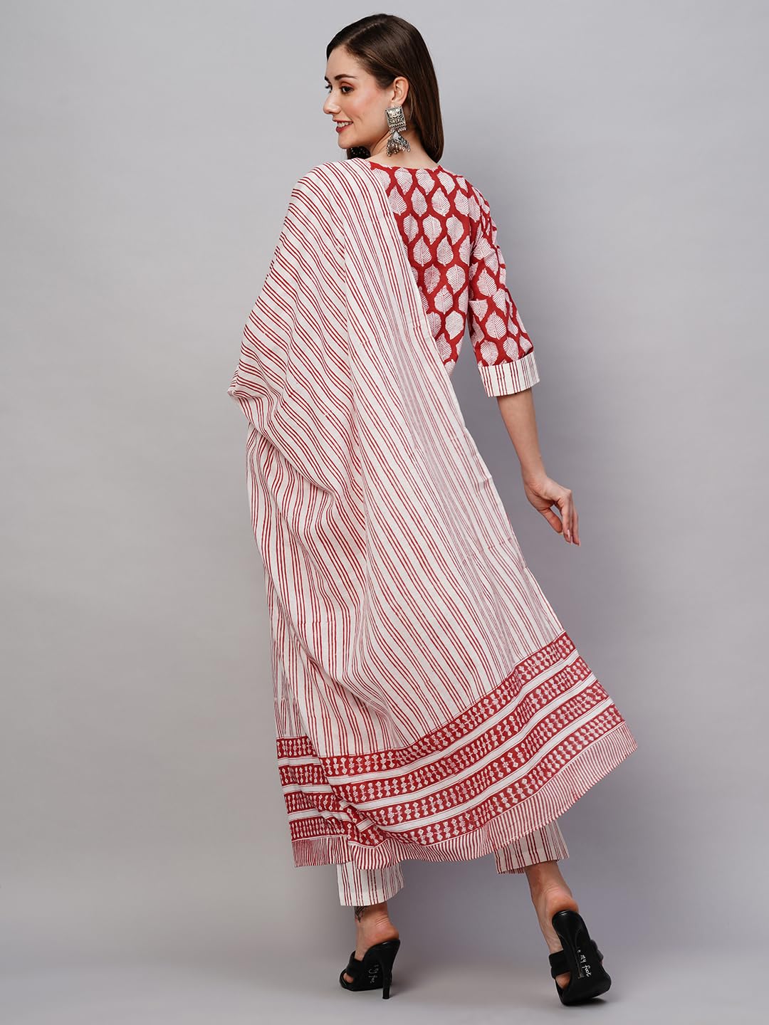 Anni Designer Women'S Cotton Blend Staright Printed Kurta With Pant & Dupatta (Vedavati Red_Xxl_Red_Xx-Large),Red,2XL,Cotton Blend,Regular,Dupatta