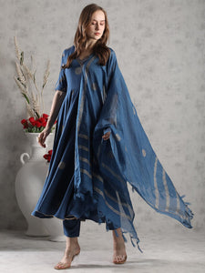 Gosriki Women'S Rayon Blend Anarkali Printed Kurta With Pant & Dupatta (Berlin Kerosin-Vks05-Gs_M_Dark Blue_Medium),Dark Blue,,B0DJWHHSRC