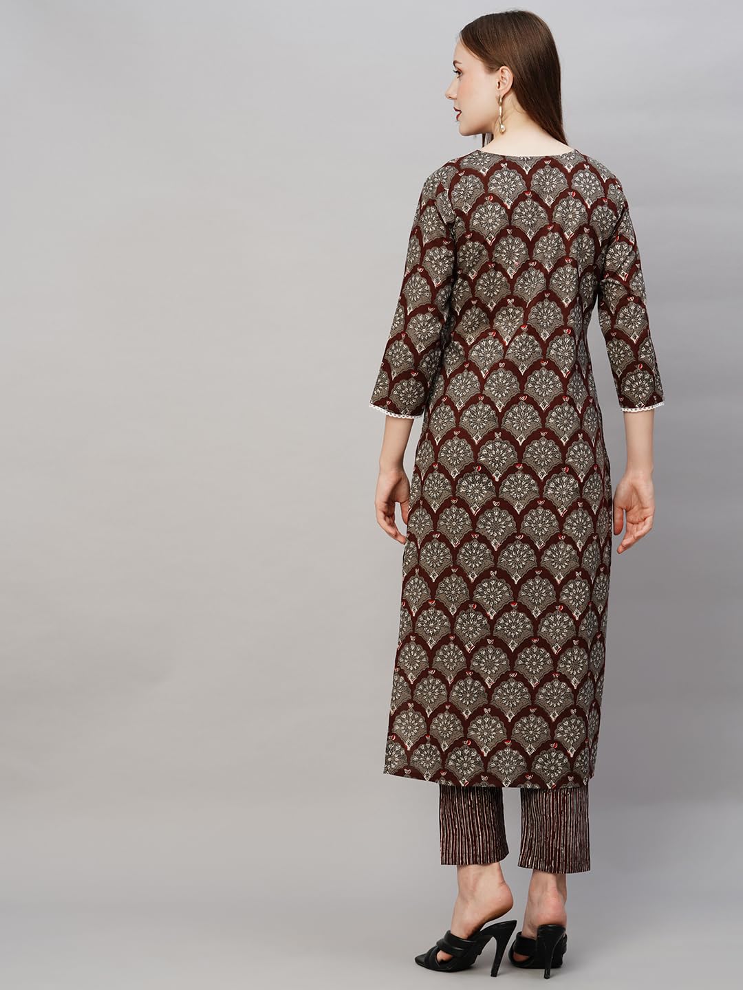 Anni Designer Women'S Cotton Blend Printed Straight Kurta With Pant (Urmi Maroon_L_Maroon_Large),Maroon,L,Cotton Blend,Regular,Kurta