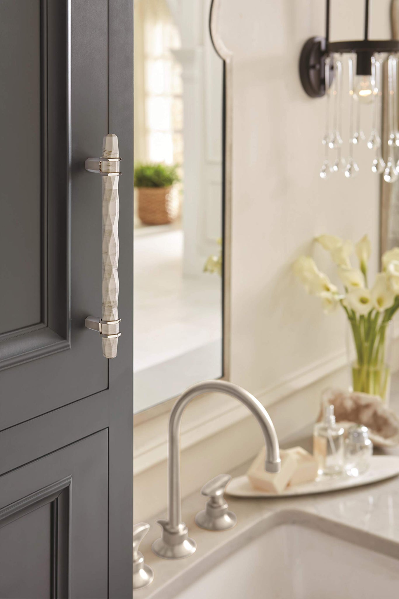 Amerock | Cabinet Pull | Marble White/Polished Nickel | 6-5/16 Inch (160 Mm) Center To Center | Carrione | 1 Pack | Drawer Pull