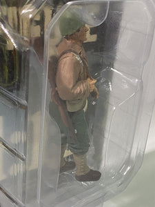 American Diorama  -  77410  -  Figurine  -  Wwii Usa Soldier 1  Riffle  -  Scale 1/18  -  Brown/Beige