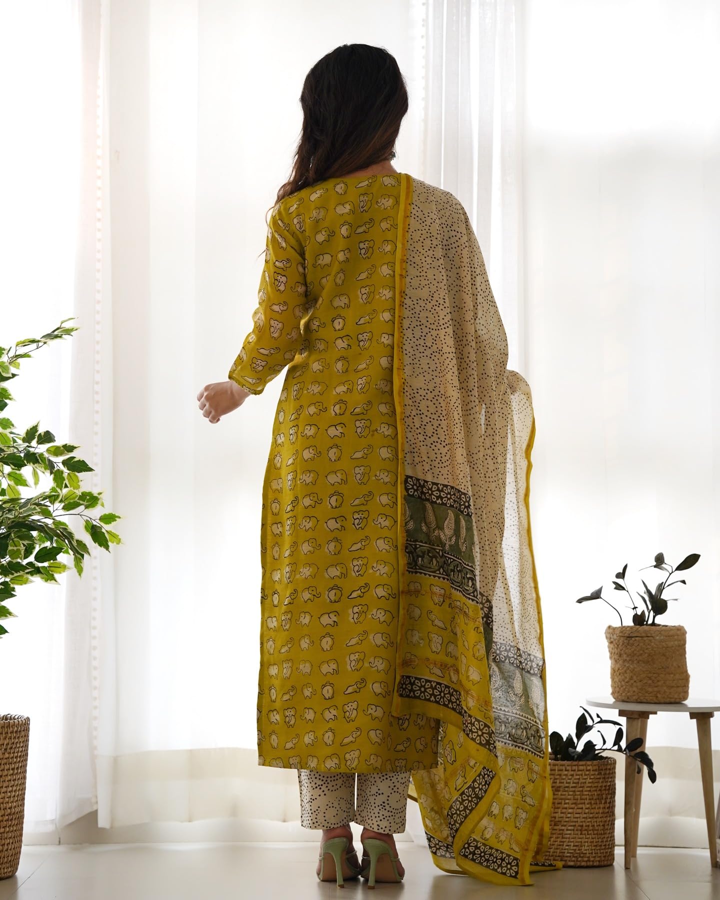 Gosriki Women'S Chanderi Cotton Straight Printed Kurta With Pant & Dupatta (Stamp Green-Kbv-Gs_S_Green_Small),Green,,B0CNM191P4