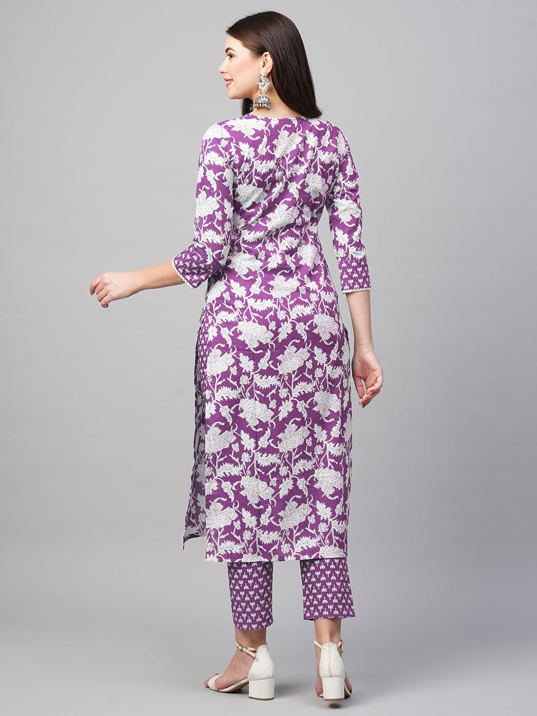 Gosriki Women'S Rayon Blend Printed Straight Kurta With Pant (Pustak Begani-Gs_Xl_Begani_X-Large),Begani,,B0D9YTXWLG
