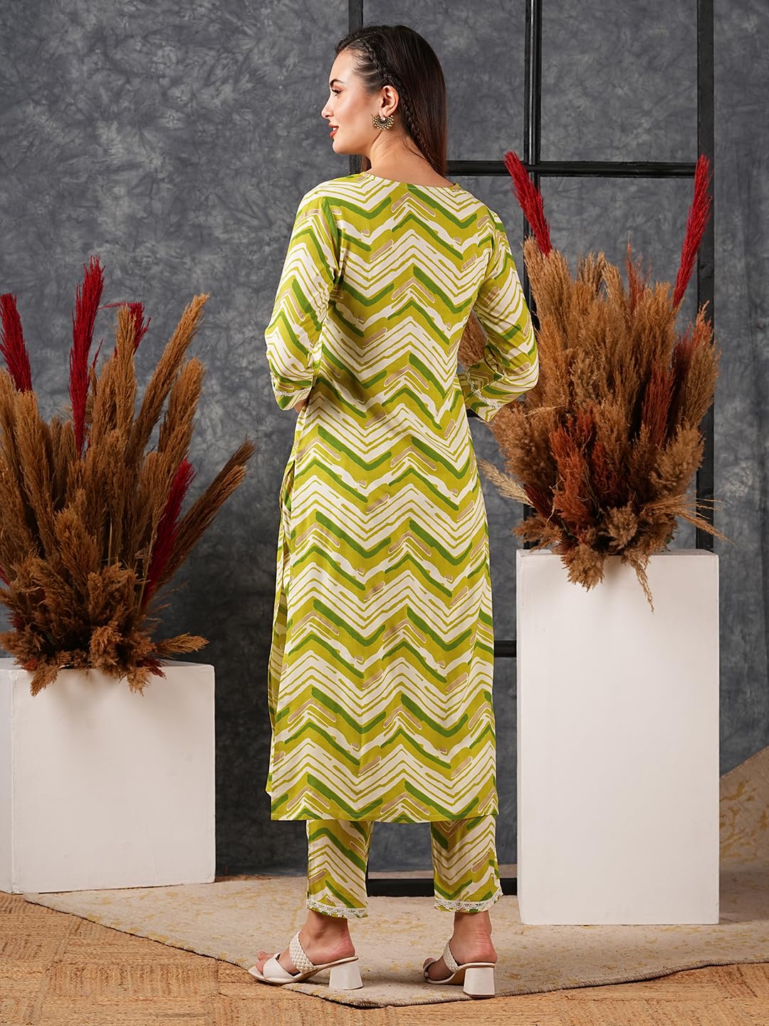 Gosriki Women'S Cotton Blend Straight Printed Kurta With Pant (Vanchita Mehandi-Gs_L_Mehandi_Large),Mehandi,,B0D5VLT57C