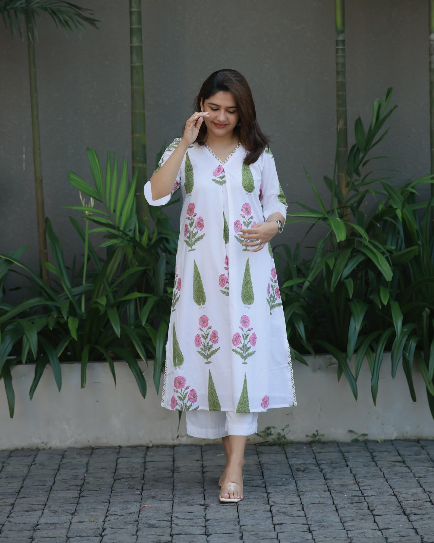 Anni Designer Women'S Rayon Viscose A-Line Printed Kurta With Pant (Pnil White_Xxl_White_Xx-Large),White,2XL,Rayon,A-Line,