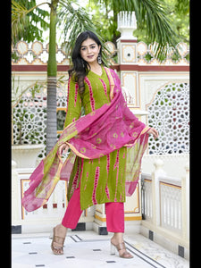 Gosriki Women'S Rayon Straight Printed Kurta With Pant & Dupatta (Sibori-Methi-Cmd-Gs_Xl_Green_X-Large),Green,,B0C6GXCKBD