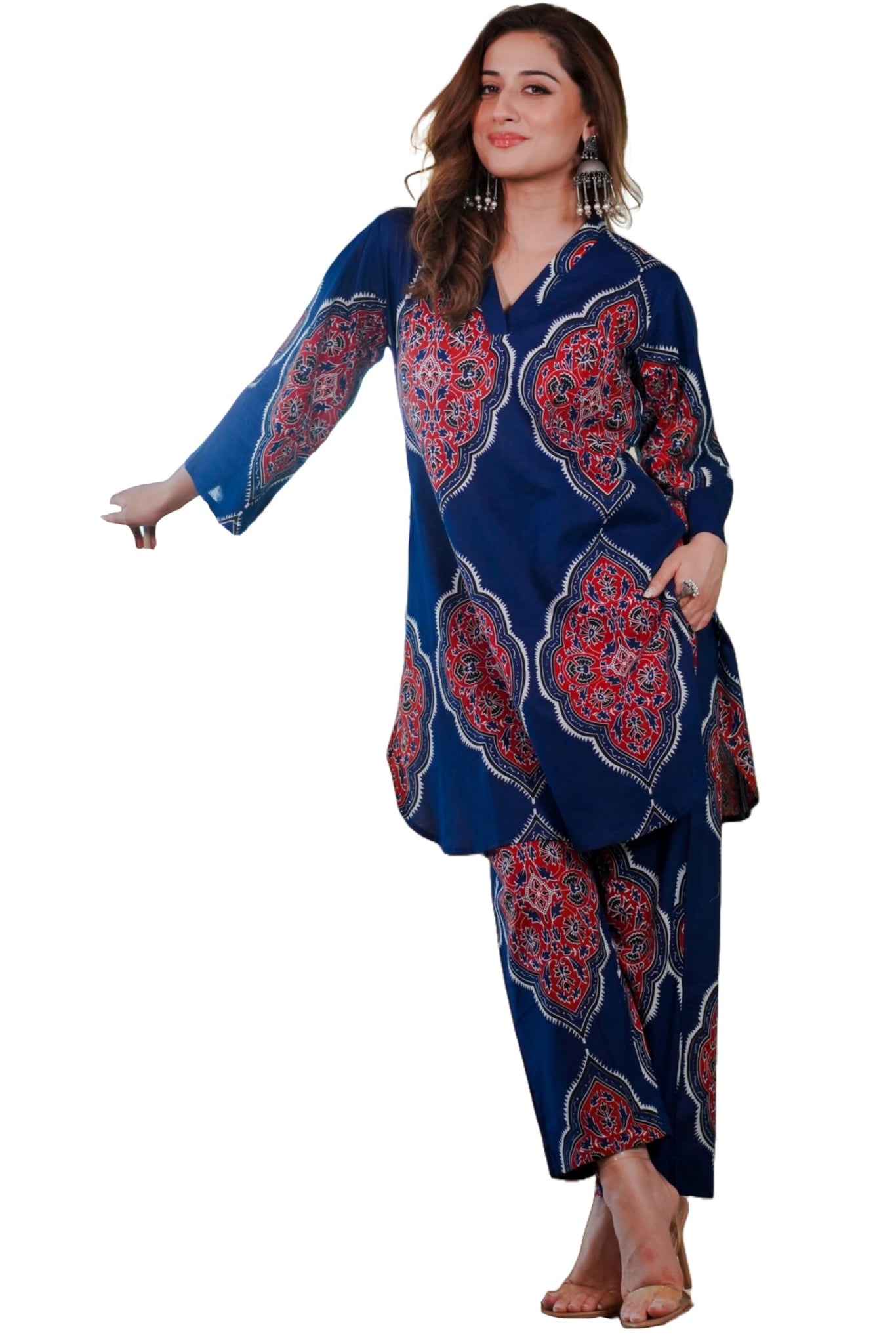 Gosriki Women'S Rayon Blend Straight Printed Kurta With Pant (Vakani Blue-Gs_L_Blue_Large),Blue,,B0DP2CC9NX