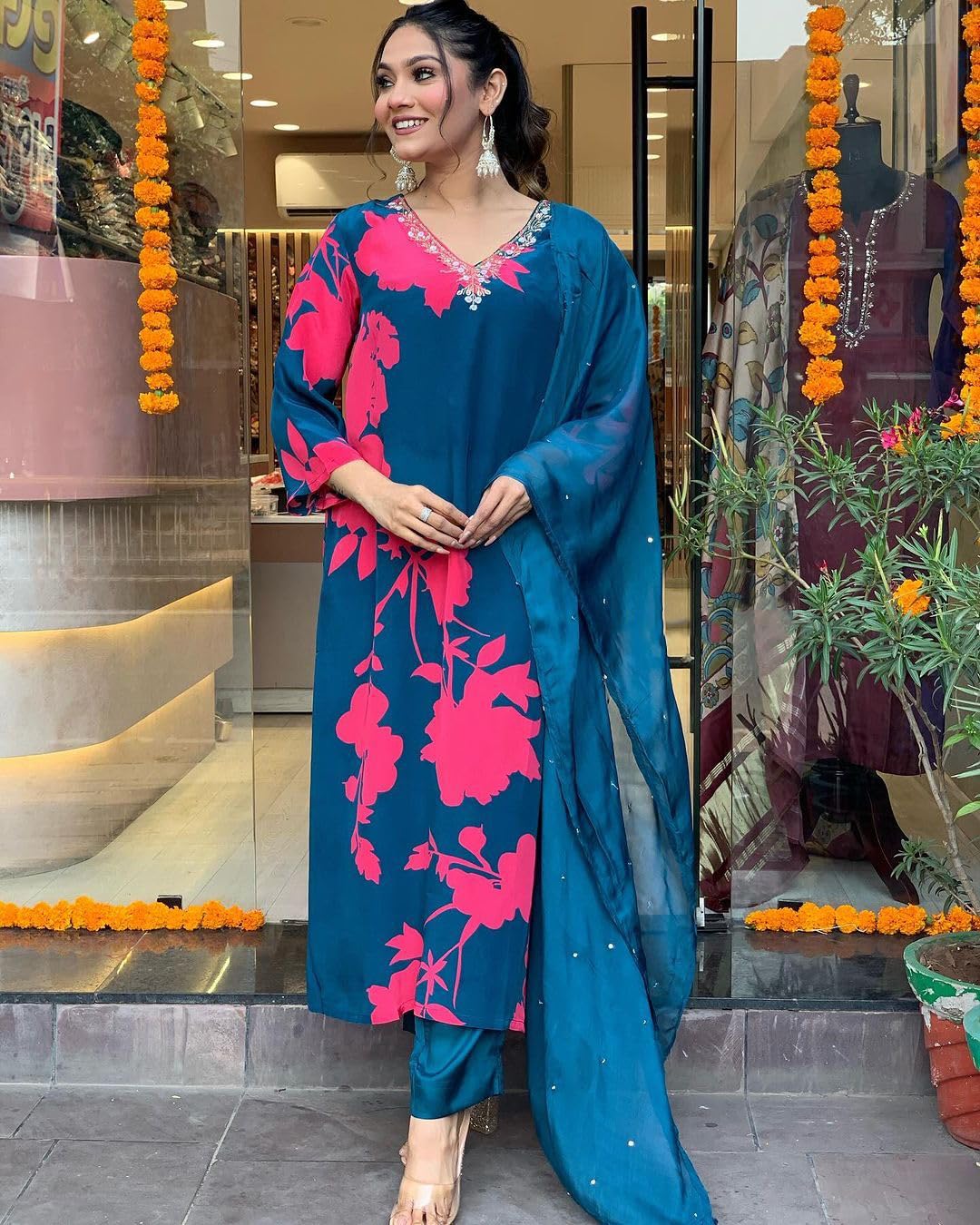 Gosriki Women'S Cotton Blend Straight Printed Kurta With Pant & Dupatta (Protin-Cerosin-Gs_S_Blue_Small),Blue,,B0CP2MYXTY