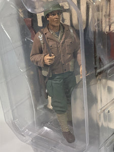 American Diorama  -  77410  -  Figurine  -  Wwii Usa Soldier 1  Riffle  -  Scale 1/18  -  Brown/Beige