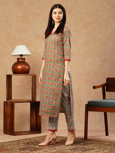 Gosriki Women'S Cotton Blend Straight Printed Kurta With Pant (Balajyoti Green-Gs_Xxl_Green_Xx-Large),Green,2,B0CSG3QBZD