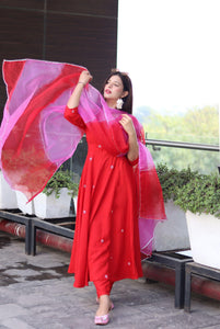 Gosriki Women'S Cotton Blend Anarkali Embroidered Kurta With Pant & Dupatta (Gsk-Red-Gs_M_Red_Medium),Red,,B0D4J6XPKX