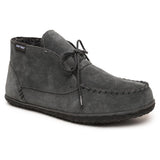 Minnetonka Mens Torrey Suede Chukka Boots - Handcrafted with Berber Lining, Removable Contoured Footbed, MinnTREAD Rubber Sole w