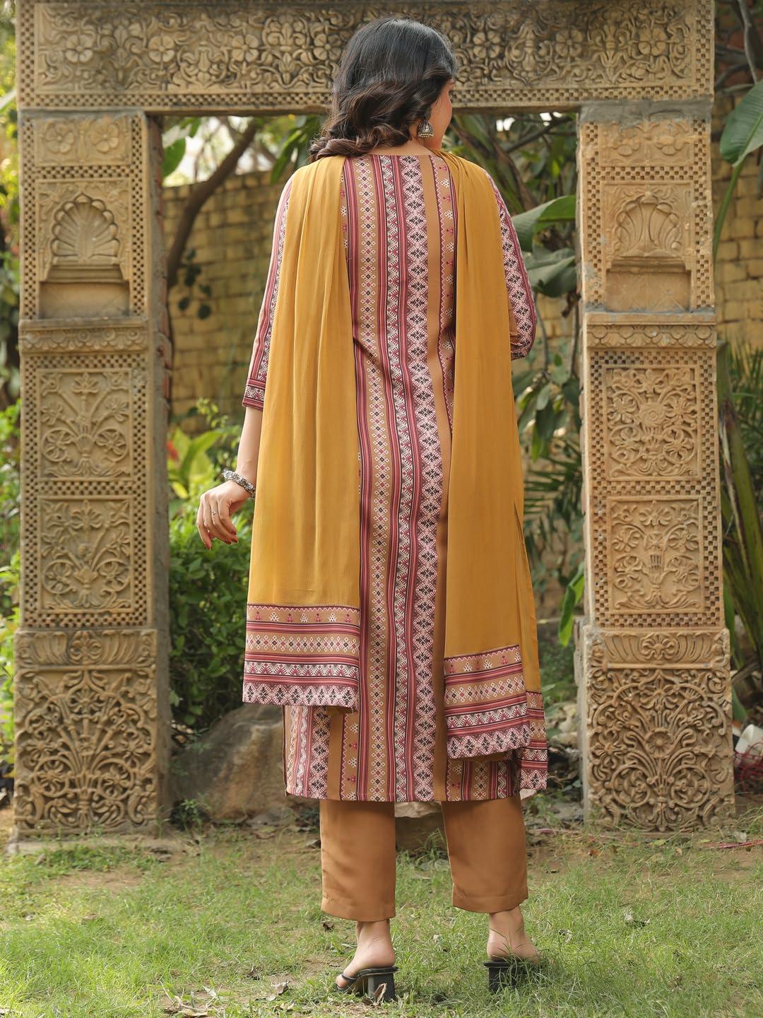 Anni Designer Women'S Rayon Blend Straight Printed Kurta With Pant & Dupatta (Mukesh Multi_L_Multicolor_Large),Multicolour,L,Rayon Blend,Casual,