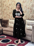 Anni Designer Women'S Rayon Blend Floral Straight Kurta With Pant (Anveshi-Clrs_Black_Medium),Black,M,Rayon Blend,Anarkali,
