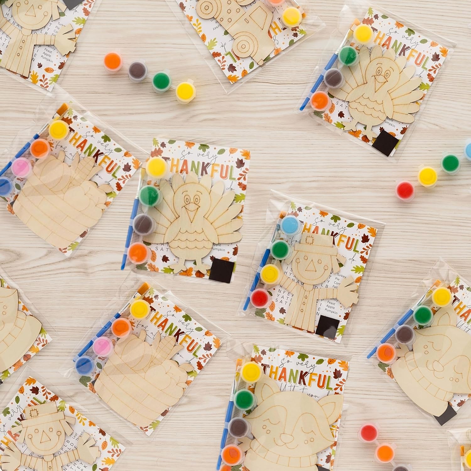 GEECOZYLIFE Fall Crafts for Kids - 24 PCS Thanksgiving Fall Party Favors - Autumn Wooden Painting Kit with Word Search Cards - H