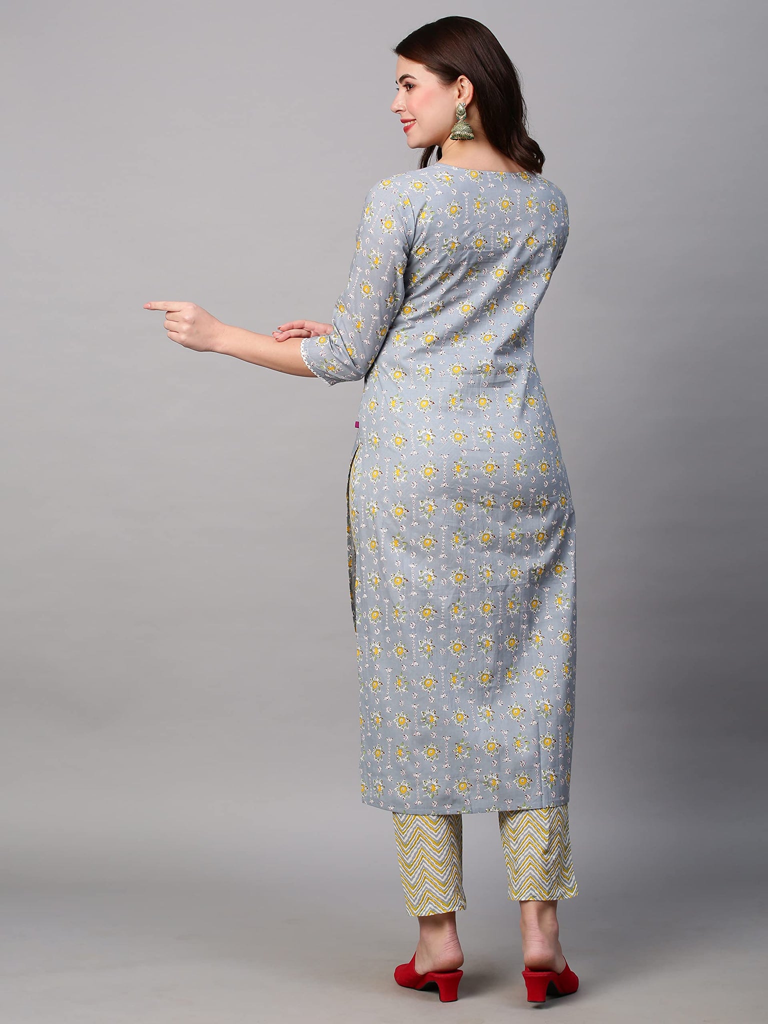 Gosriki Women'S Cotton Blend Traditional Straight Printed Kurta With Pant Set (Mikaa Grey-Fbf001-Gs_L_Grey_Large),Grey,,B0BSTYGQR8