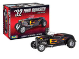 Revell 14524 1932 Ford Roadster 1:25 Scale 127Piece Skill Level 4 Model Car Building Kit