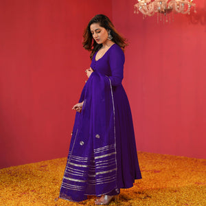 Gosriki Women'S Rayon Blend Anarkali Solid Kurta With Pant & Dupatta (Jaynti Begani-Vks01-Gs_S_Begani_Small),Begani,,B0DGQT2S4H