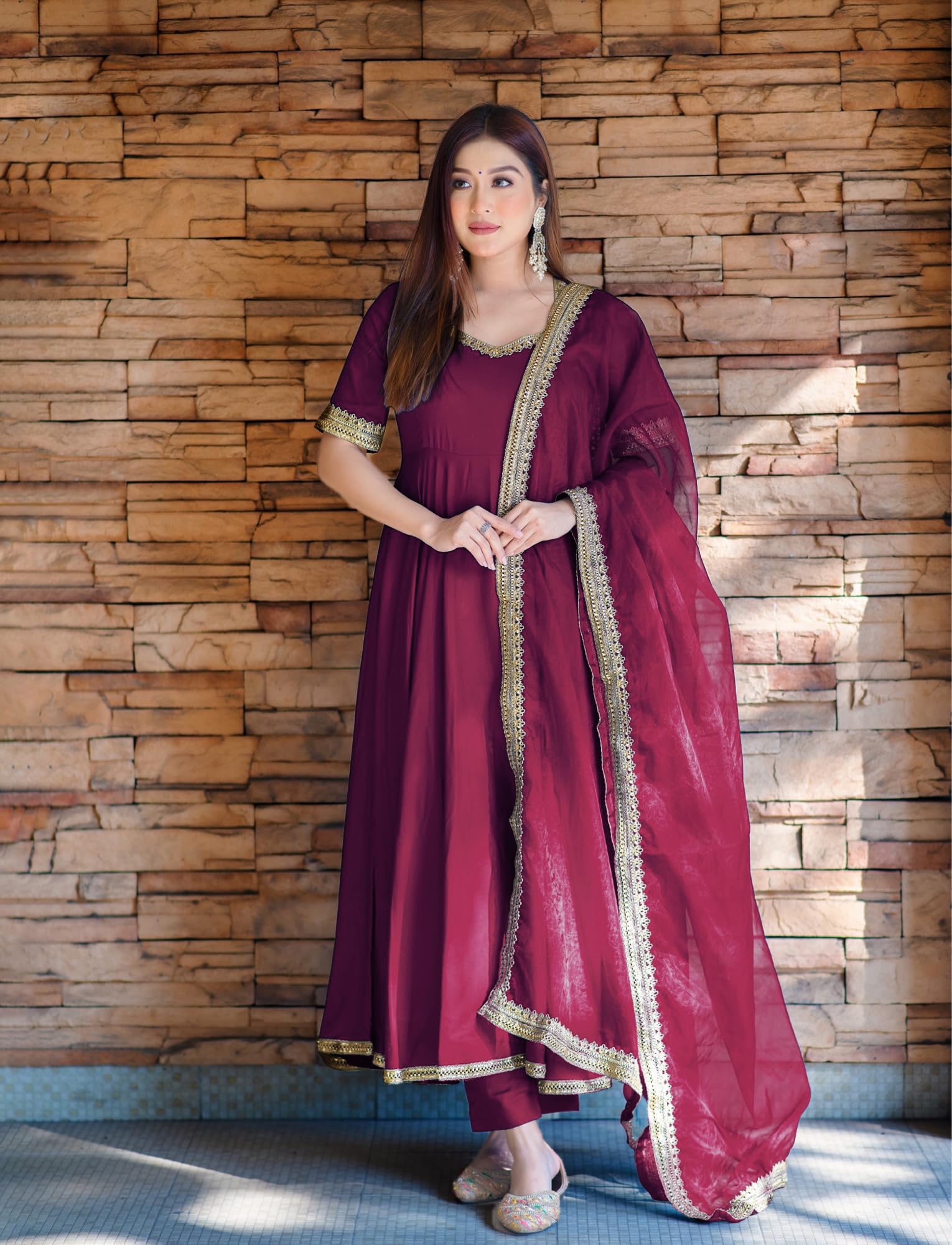 Gosriki Women'S Rayon Blend Anarkali Solid Kurta With Pant & Dupatta & Dupatta (Shyam Wine-Gs_S_Wine_Small),Wine,,B0DD77VDVL