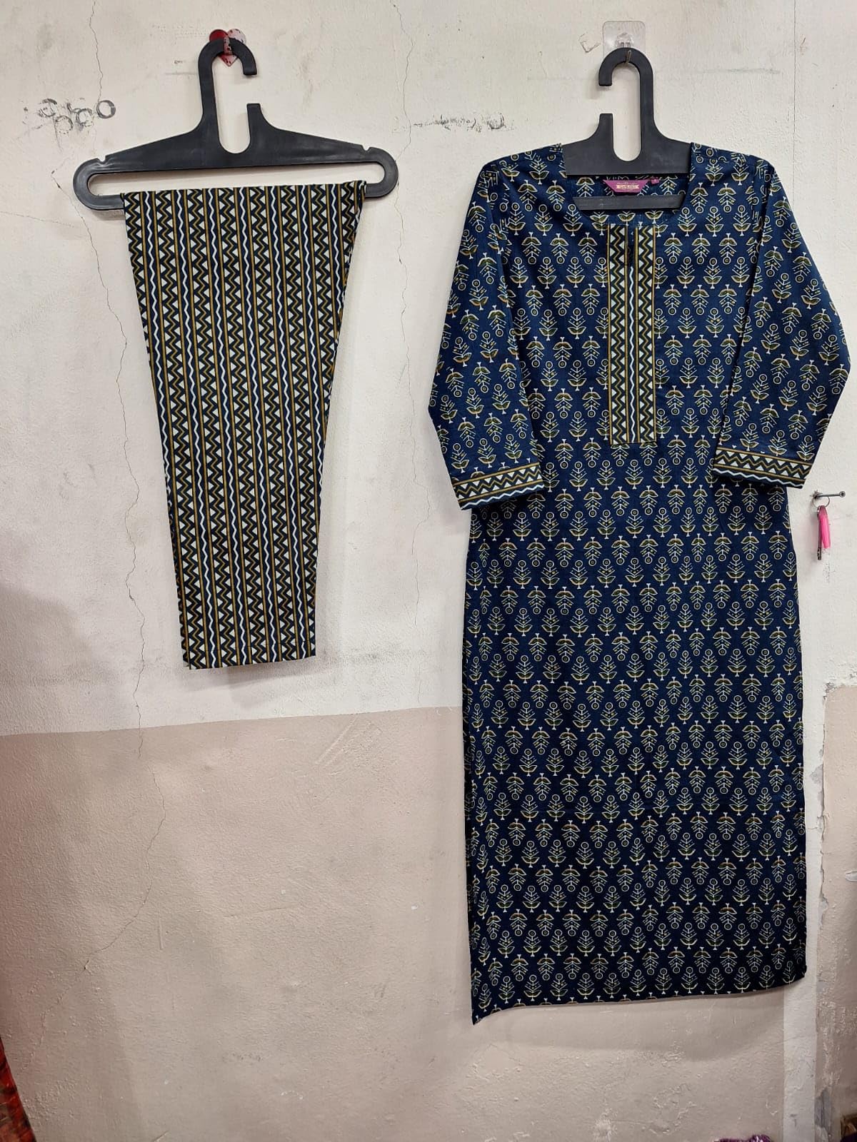 Anni Designer Women'S Cotton Blend Printed Straight Kurta With Pant (Masa 20-Blue-Grt_Xxl_Blue_Xx-Large),Blue,2XL,Cotton Blend,Regular,Kurta