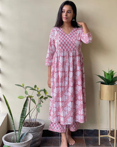 Anni Designer Women'S Cotton Blend Beautiful Printed Stylish Anarkali Kurta With Pant (Devina Multi_Xl_Pink_X-Large),Pink,XL,Cotton Blend,Anarkali,Kurta