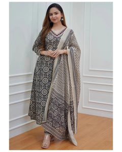 Anni Designer Women'S Cotton Blend Block Printed Straight Kurta With Pant & Dupatta (Nihira Cream_M_Black_Medium),Black,M,Cotton Blend,Regular,