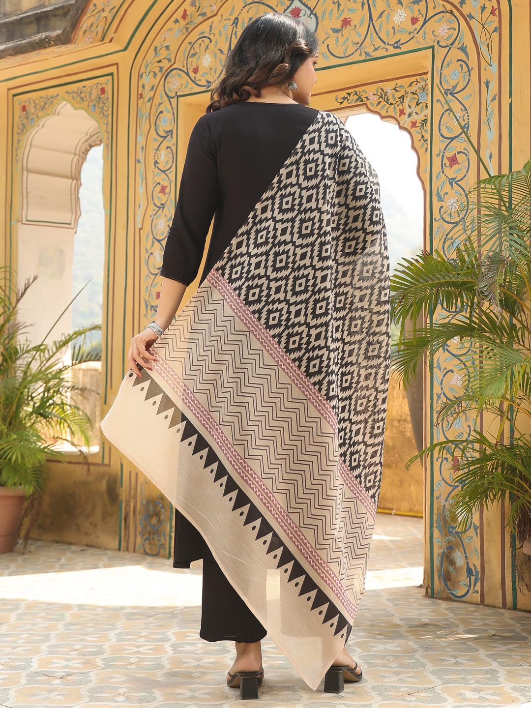 Anni Designer Women'S Rayon Blend Straight Solid Kurta With Pant & Dupatta (Jamana Black-Vks01_Xl_Black_X-Large),Black,XL,Rayon Blend,Regular,