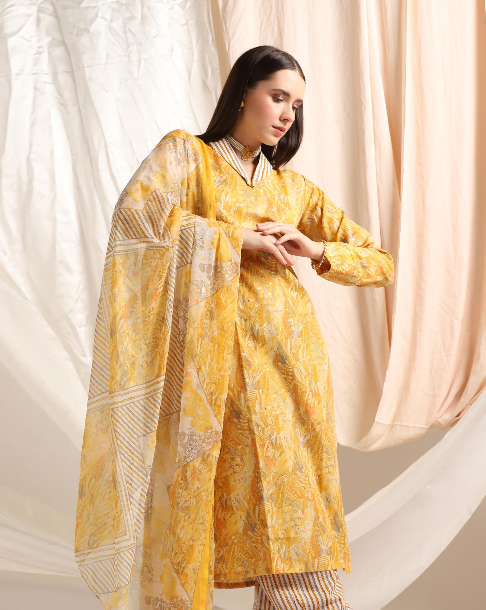 Leriya Fashion Women'S Cotton Blend Multi Floral Foil Printed Ethnic Straight Shawl Collar Kurta & Patiyala Style Pant With Dupatta Set For Function Festival Office Wear Kurti Set (Xx-Large, Yellow)