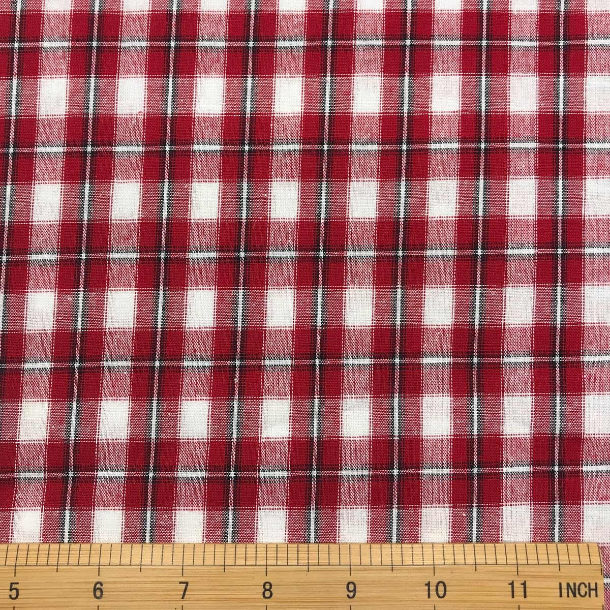 Red White Christmas Plaid Fabric 4oz 100% Cotton for Holiday Craft Festive Home Decor Patchwork Width 57 Inch (1 Yard pre Cut)
