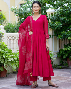 Gosriki Women'S Cotton Blend Solid Anarkali Kurta With Pant & Dupatta (Magic-Pink-Nw-Gs_S_Pink_Small),Pink,,B0CRL56V3W
