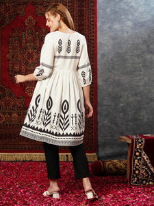 Gosriki Women'S Cotton Blend Anarkali Printed Kurta With Pant (Abhirami White-Gs_S_White_Small),Blue,,B0D73YCP8Y