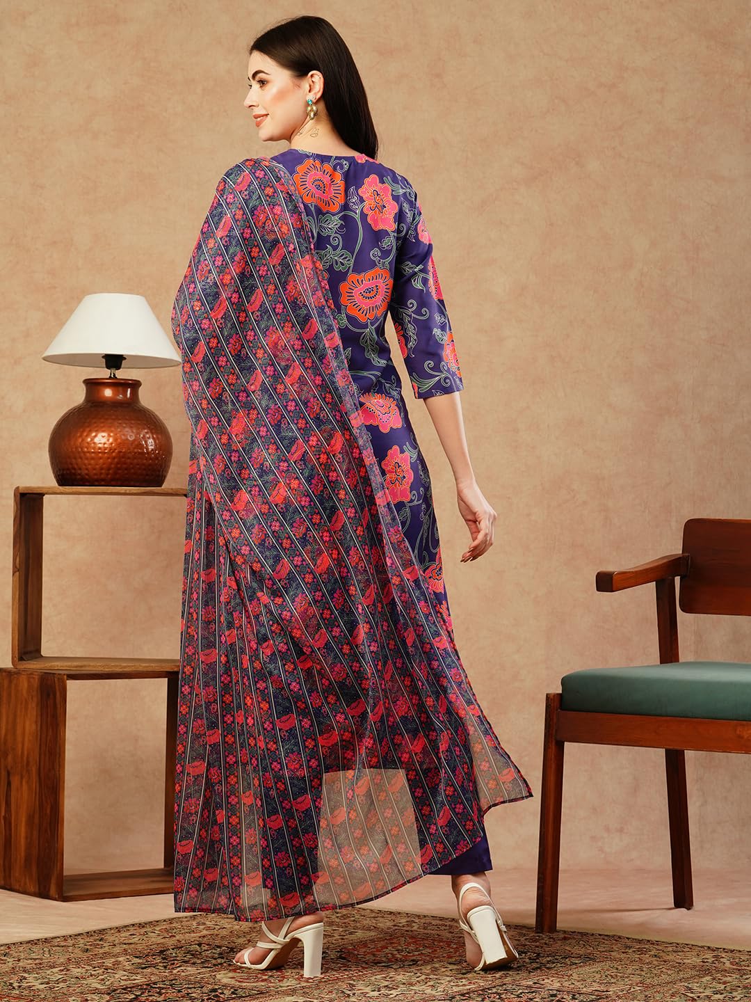 Gosriki Women'S Cotton Blend Straight Printed Kurta With Pant & Dupatta (Fataki Begani-Nw-Gs_M_Violet_Medium),Violet,,B0CTXGVWH2