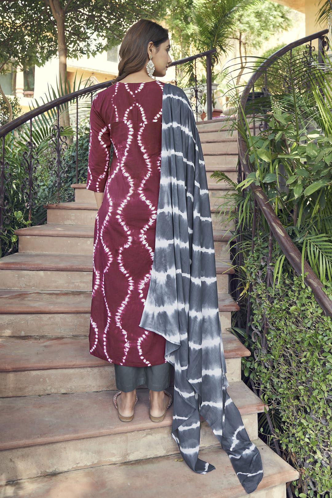 Anni Designer Women'S Cotton Blend Straight Printed Kurta With Pant & Dupatta (Mithila Maroon-Fnw_L_Maroon_Large),Maroon,L,Cotton Blend,Regular,