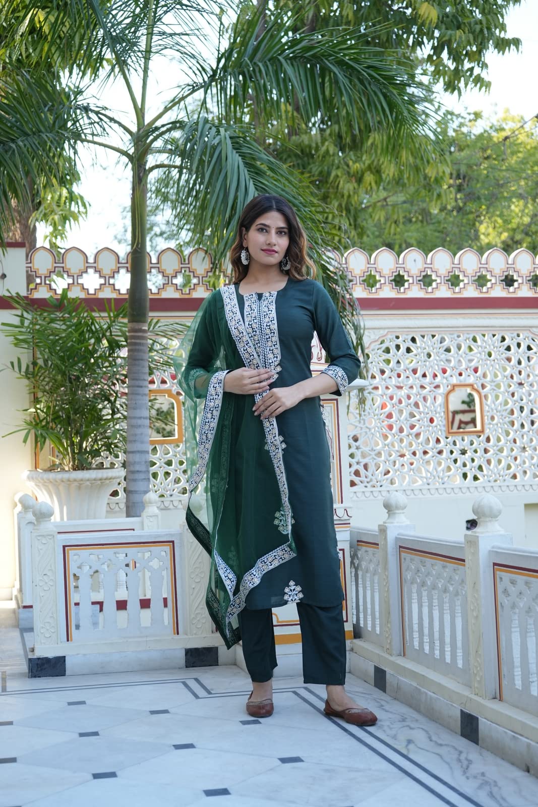 Anni Designer Women'S Cotton Blend Floral Regular Kurta With Pant & Dupatta (Tistha Jan40_Green,Green,XL,Cotton Blend,Regular,Dupatta