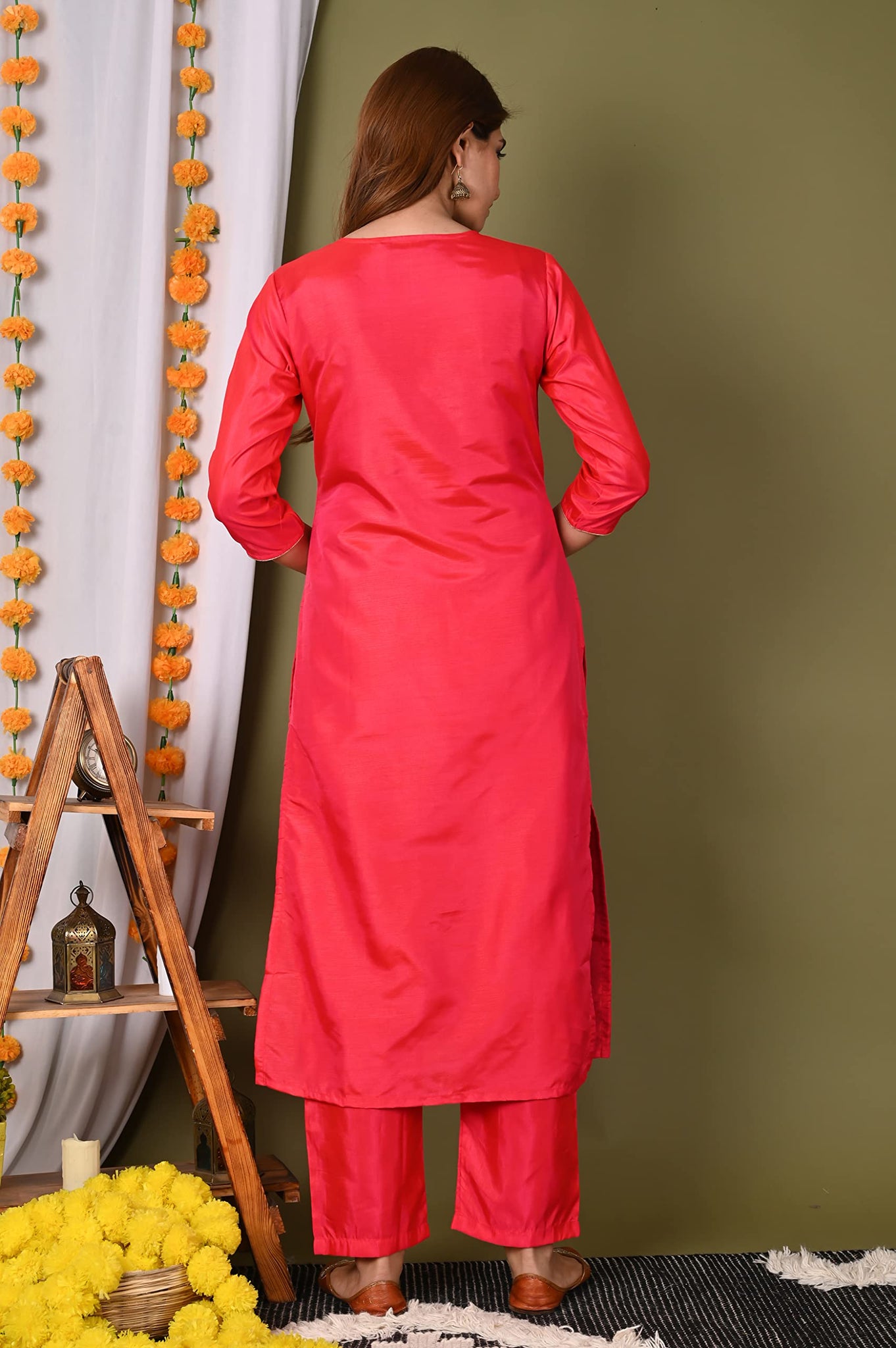 Gosriki Women'S Silk Blend Straight Printed Kurta With Pant And Dupatta (Tia-Red_L-Go Red_Large),Red,,B09S3KF91B