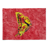 Caroline'S Treasures 8862Plmt Butterfly On Red Fabric Placemat, Multicolor